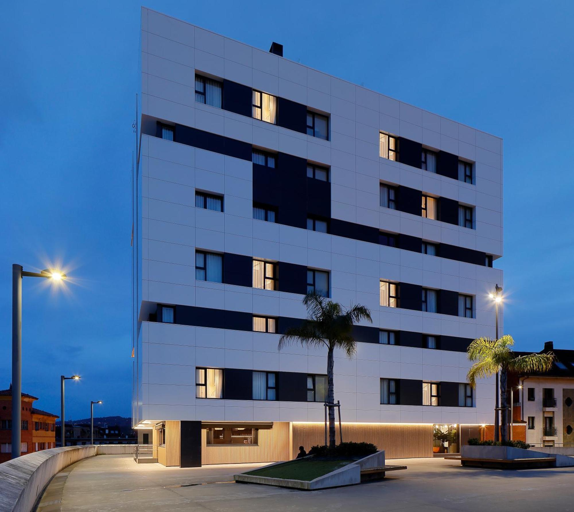 Nuvo Hotel Boutique Oviedo Exterior photo